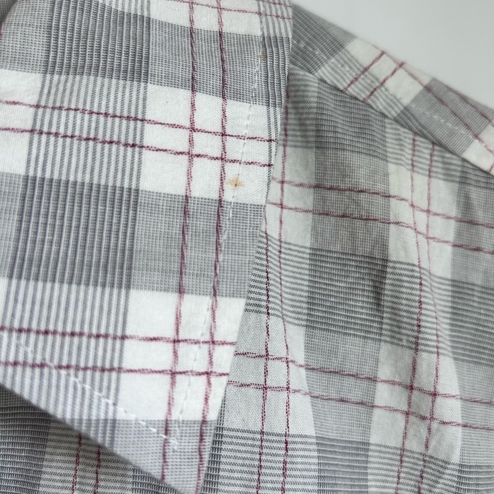 Pendleton Women’s Fitted Plain Button Down Shirt- Size Large - Picture 4 of 6